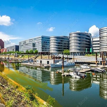 Onthepoint, Erdgeschoss, Abstellplatz Fuer Fahrraeder, City Und Innenhafen 5 Gehminuten!!! ดุยส์บูร์ก ภายนอก รูปภาพ